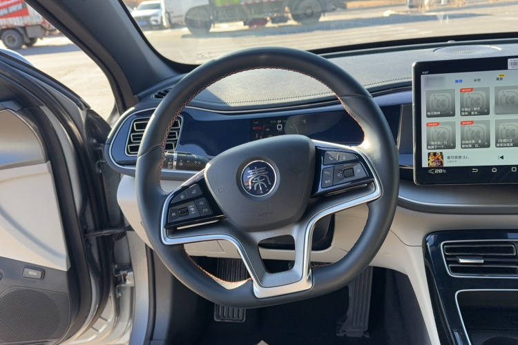 比亚迪 秦PLUS 2021款 DM-i 120KM 旗舰型局部细节13