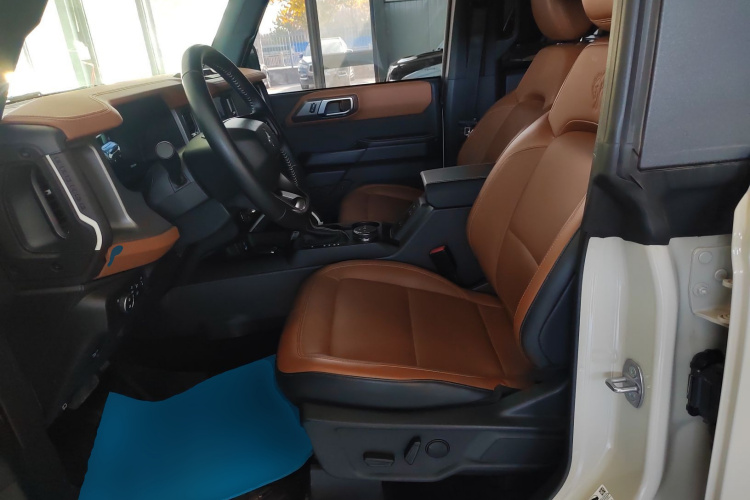 福特烈马 2024款 2.3T 长滩中控内饰19