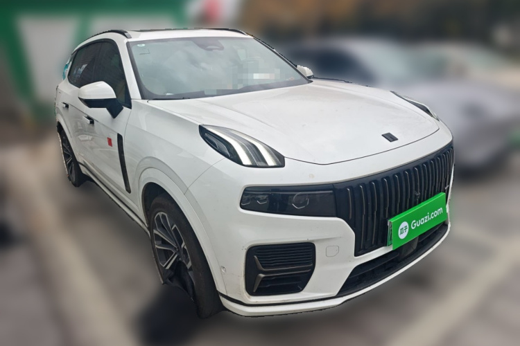 领克09 EM-P 2024款 2.0TD EM-P 四驱ULTRA 六座车身外观6002