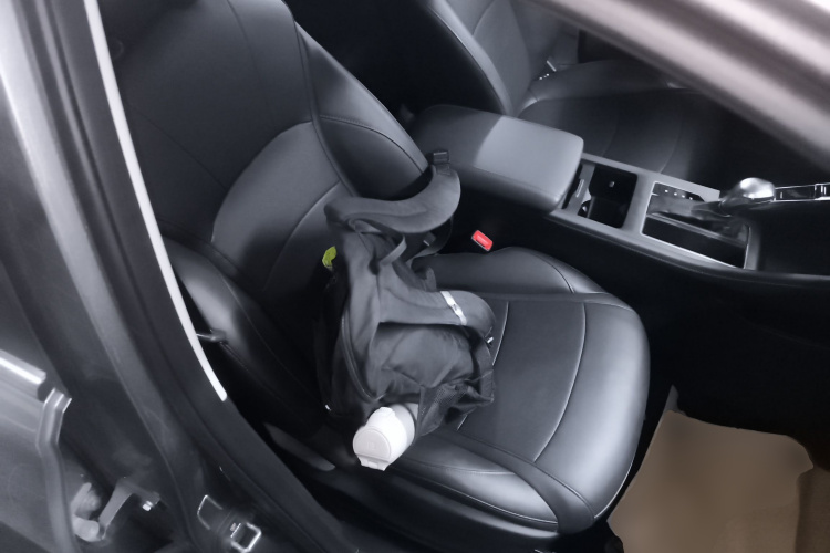 荣威i5 2023款 1.5L CVT豪华版局部细节41