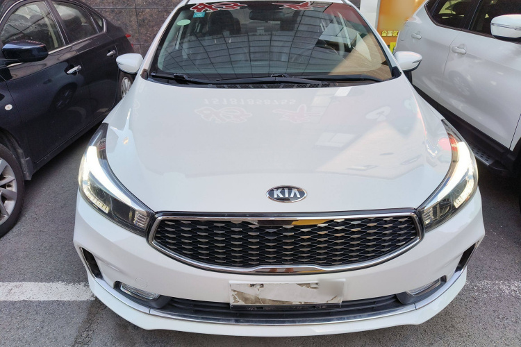 起亚K3 2016款 1.6L 自动GLS车身外观2