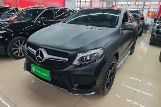 奔驰GLE轿跑 2018款 GLE 320 4MATIC 轿跑SUV