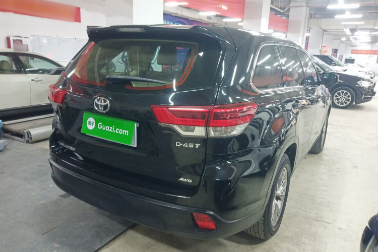 丰田 汉兰达 2018款 2.0T 四驱精英版 7座 国VI车身外观7