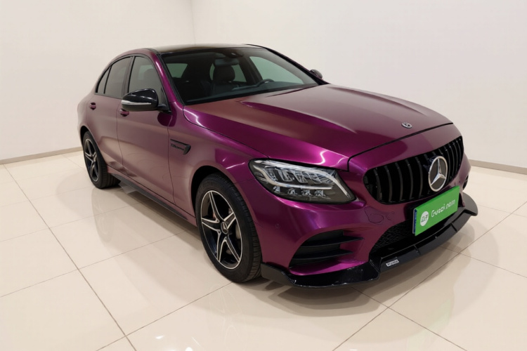 奔驰C级 2019款 改款 C 260 L 运动版车身外观3