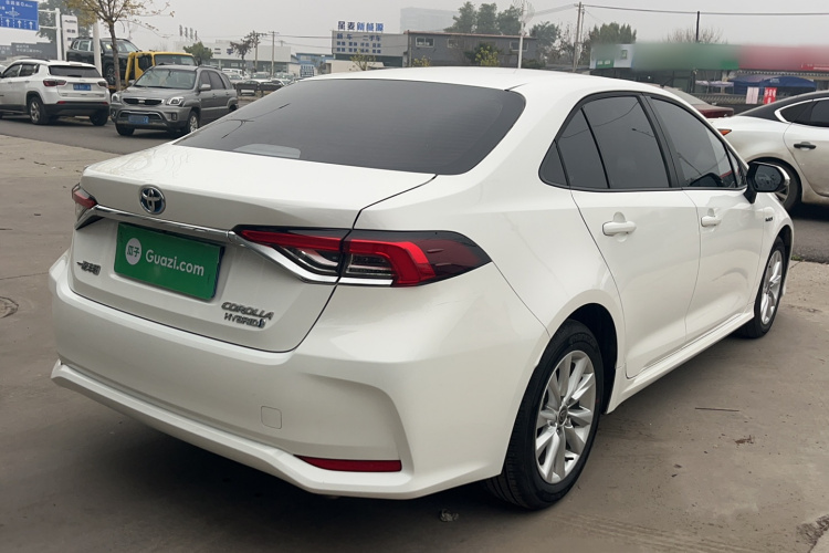 丰田 卡罗拉 2023款 1.8L 智能电混双擎 精英版车身外观6003