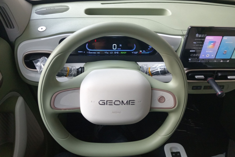 吉利银河 2025款 210km 熊猫骑士局部细节13