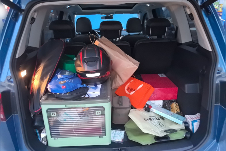 大众 2016款 途安L 330TSI DSG豪华版中控内饰23