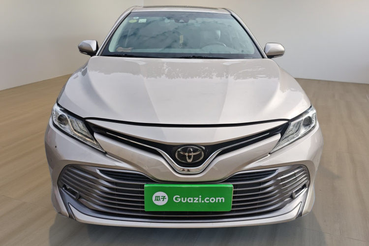 丰田 凯美瑞 2019款 2.0G 豪华版 国VI车身外观2