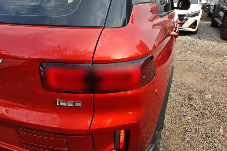 吉利汽车 吉利icon 2020款 1.5TD i9 BSG车身外观6006