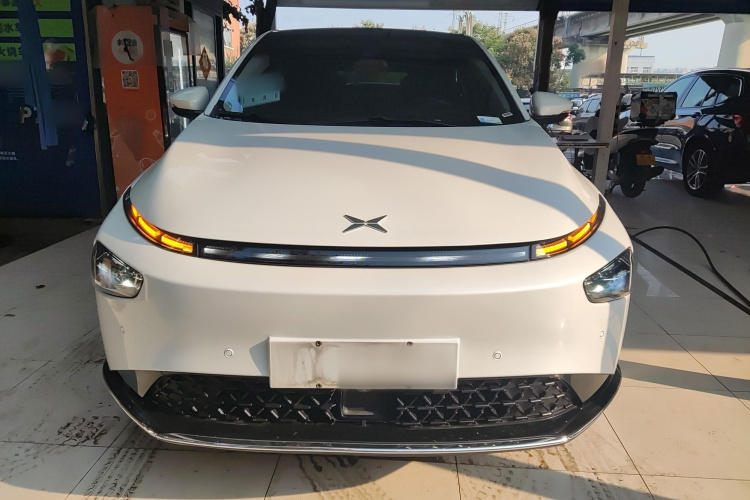 小鹏G3 2022款 G3i 460N车身外观6001