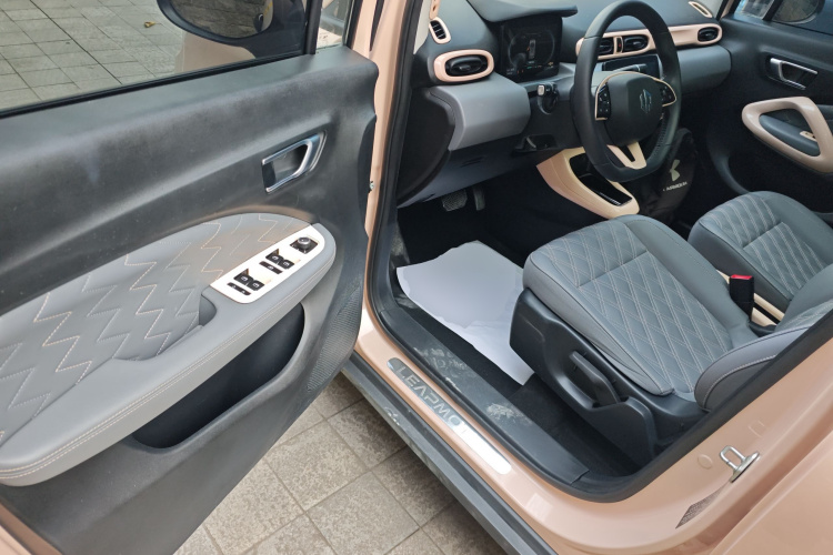 零跑汽车 零跑T03 2021款 400豪华版中控内饰7003