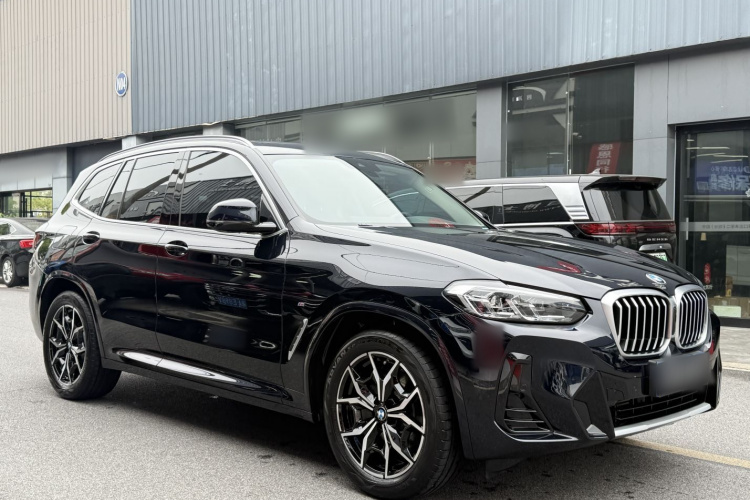 宝马X3 2022款 改款 xDrive25i M运动套装车身外观6001