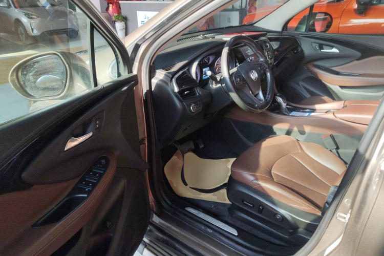 别克 昂科威 2019款 28T 四驱精英型 国VI中控内饰7003