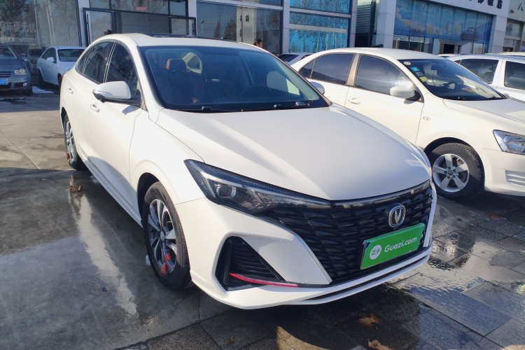 长安 逸动 2022款 PLUS 蓝鲸NE 1.4T GDI DCT尊贵版车身外观6002