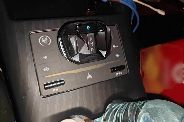 比亚迪 秦PLUS 2025款 EV 智驾版 510KM领先型局部细节18