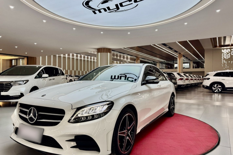 奔驰C级 2020款 改款 C 260 运动版车身外观6001