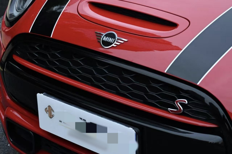 MINI 2018款 2.0T COOPER S 艺术家 五门版车身外观6008