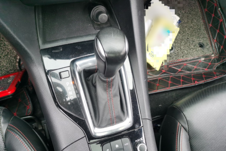 马自达3 昂克赛拉 2016款 三厢 2.0L 自动旗舰型局部细节18