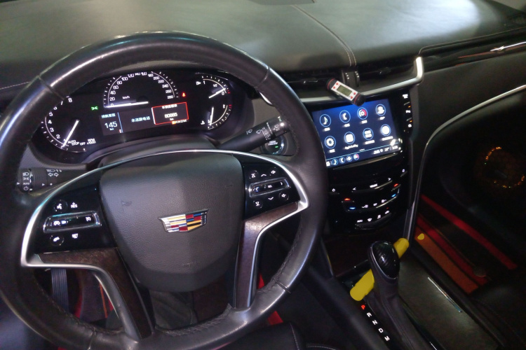 凯迪拉克XTS 2018款 28T 技术型中控内饰7002