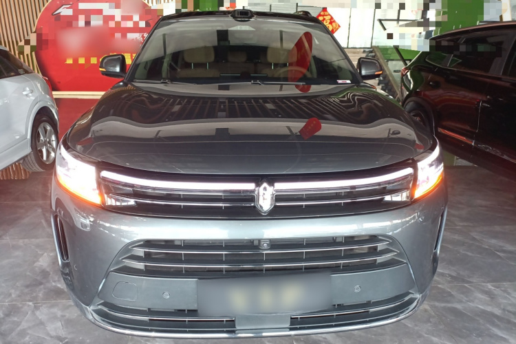 鸿蒙智行 问界M7 2024款 1.5T 智驾四驱Max版 5座车身外观2