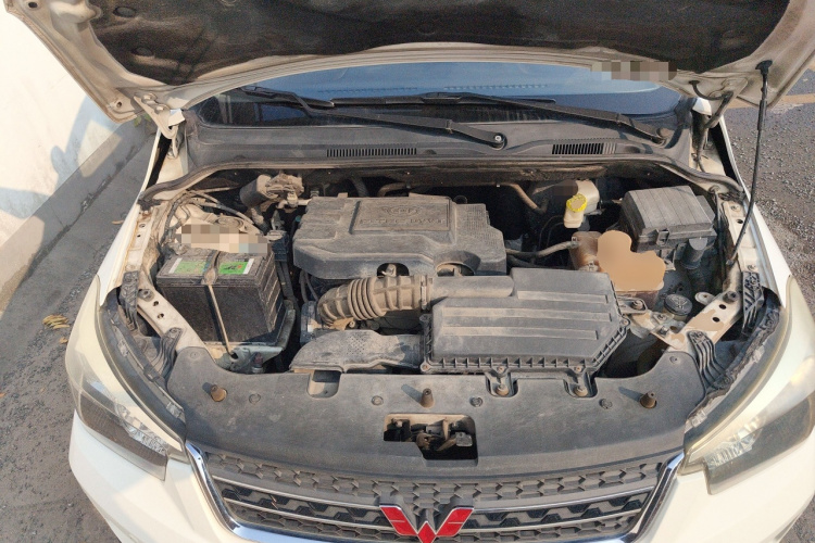 五菱汽车 五菱宏光 2016款 1.5L S1尊享型国V局部细节24