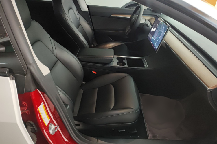 特斯拉 Model 3 2021款 标准续航后驱升级版 3D6局部细节41