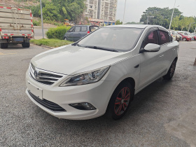 长安 逸动 2015款 1.6L 手动豪华型 国V