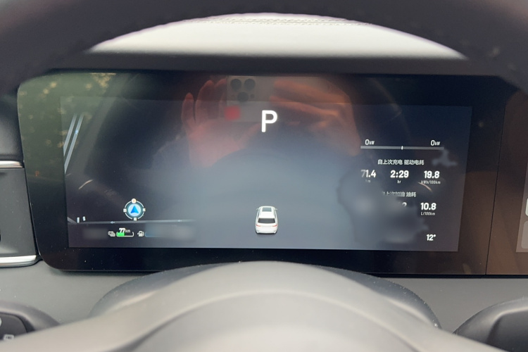 理想汽车 理想ONE 2020款 增程6座版局部细节14