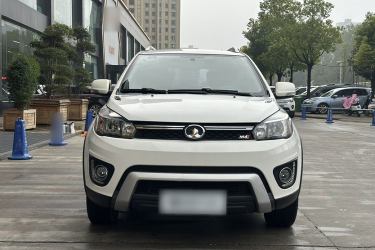 长城M4 2014款 1.5L 手动豪华型车身外观6001