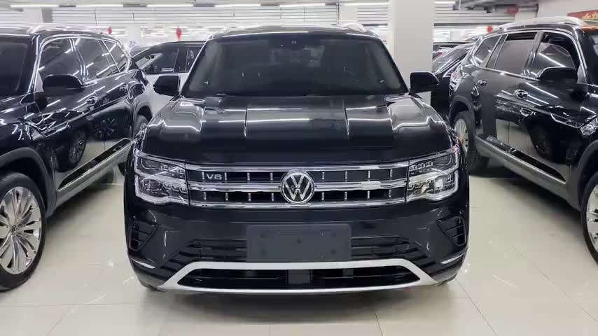 大众 途昂 2022款 530 V6 四驱尊崇旗舰版实拍1