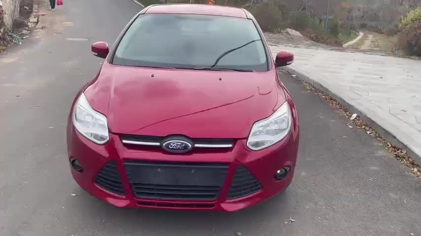 福特 福克斯 2012款 三厢 1.6L 自动舒适型实拍1