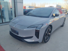 红旗EH7 2024款 760 Pro+ 四驱版