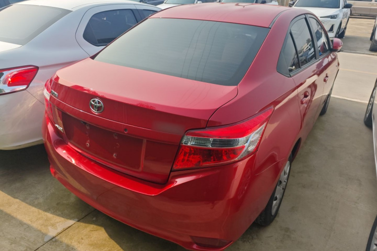 丰田 威驰 2014款 1.5L 自动智臻版车身外观7