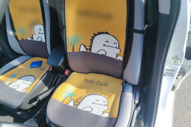 丰田 YARiS L 致炫 2020款 致炫X 1.5L CVT领先版中控内饰19