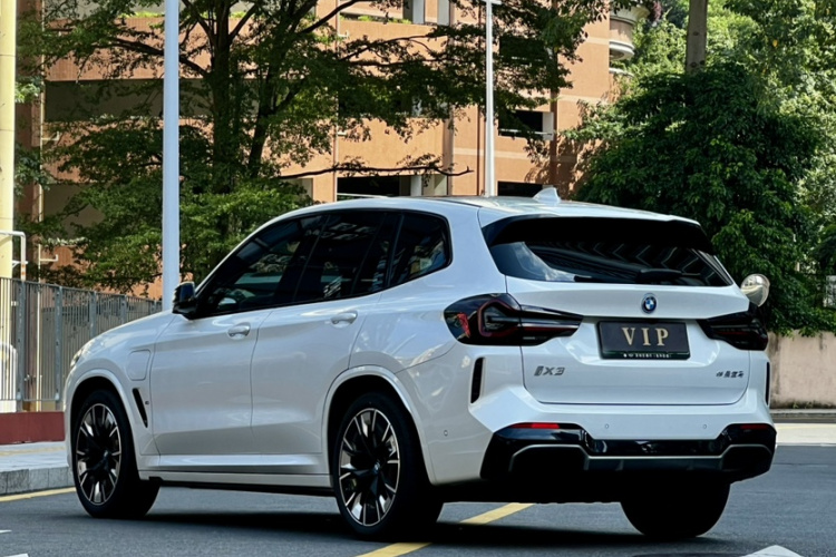 宝马iX3 2023款 创领型车身外观6003