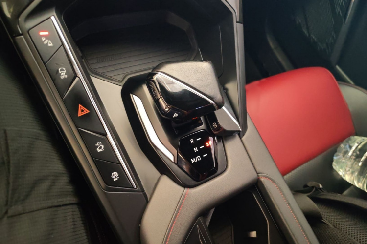 领克06 2020款 1.5T 劲Pro局部细节18