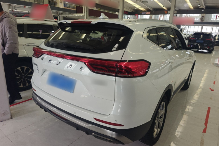 哈弗H6 2021款 国潮版 1.5GDIT 自动冠军版车身外观7