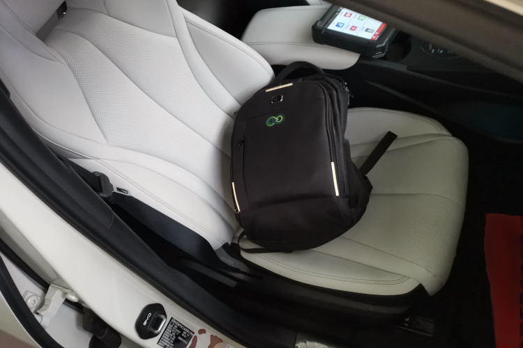 比亚迪 海豹06新能源 2025款 DM-i 智驾版 80KM豪华型局部细节41