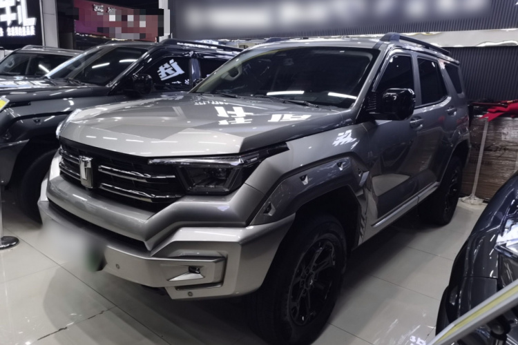 坦克400新能源 2023款 Hi4-T 超能版车身外观4