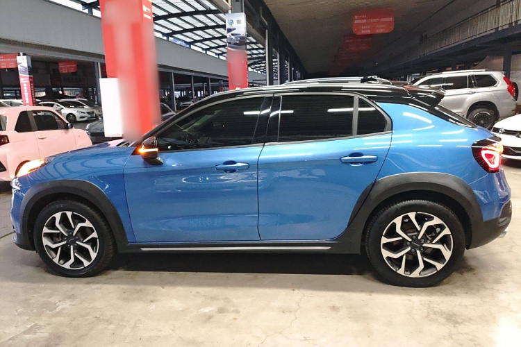 领克02 2018款 2.0T DCT四驱劲Pro版 国V车身外观4