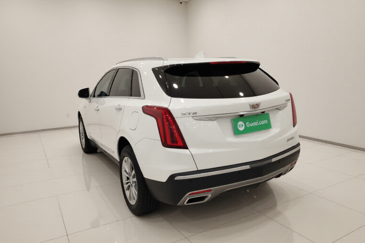 凯迪拉克XT5 2020款 改款 28T 豪华型车身外观5