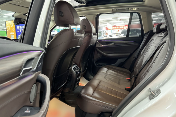 宝马X3 2020款 xDrive28i 豪华套装中控内饰7004