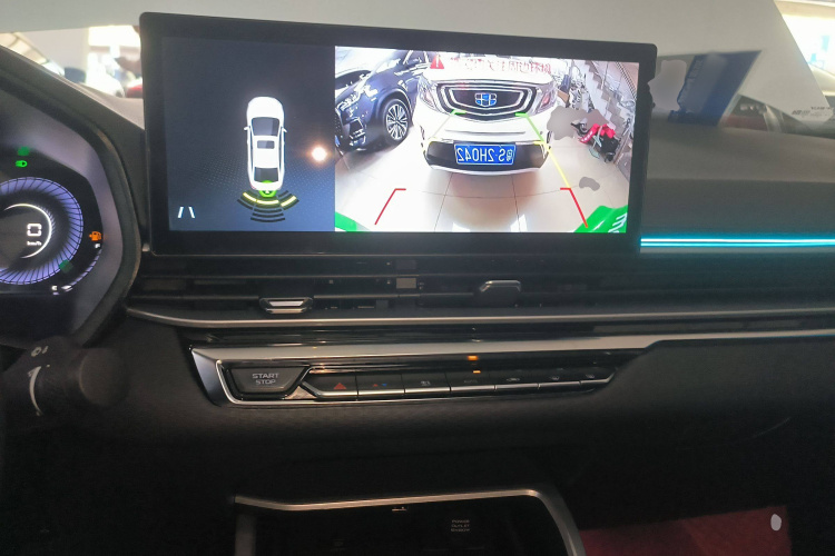 吉利汽车 帝豪 2023款 第4代冠军版 1.5L CVT豪华型中控内饰12