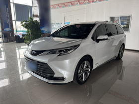 丰田 赛那SIENNA 2023款 2.5L混动 至尊版