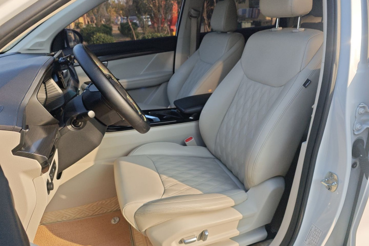 五菱汽车 五菱星辰 2021款 1.5T CVT星曜版局部细节19