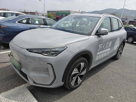 吉利银河 银河E5 2024款 530km 星舰版