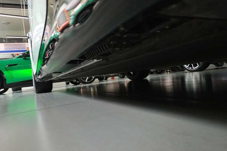 小米汽车 小米SU7 2024款 后驱长续航智驾版局部细节9002