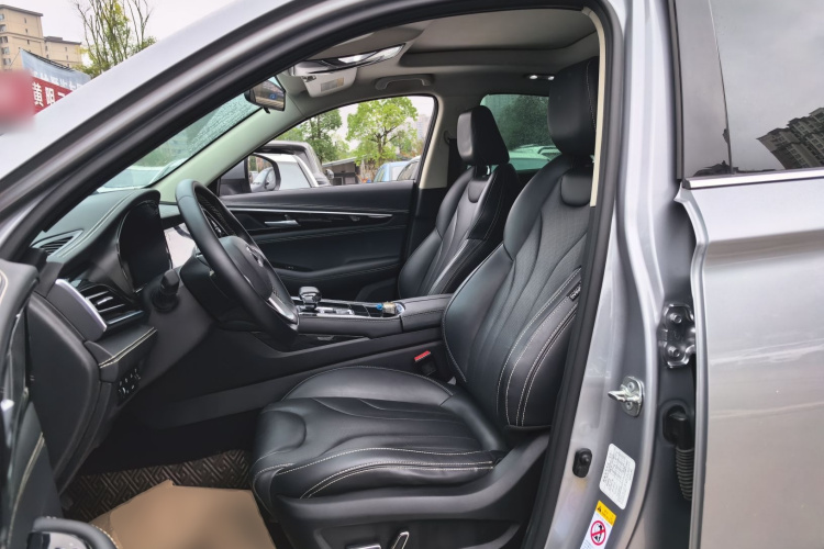 长安CS85 COUPE 2019款 2.0T 自动智版 国VI中控内饰19