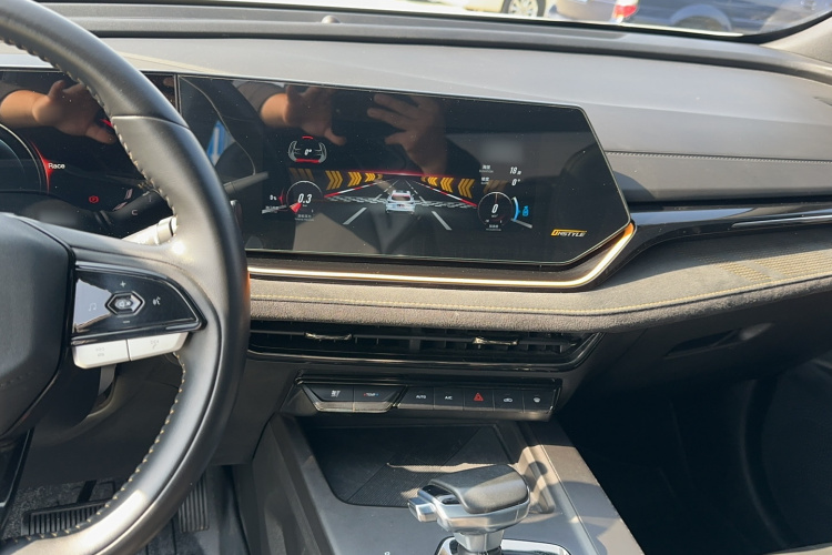 长安欧尚X5 PLUS 2023款 改款 1.5T DCT先锋型局部细节16