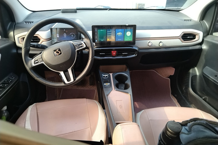 思皓 花仙子 2021款 集美版 302km 豪华型中控内饰12